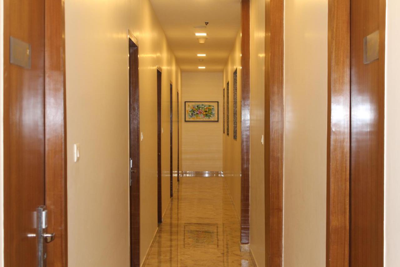 Hotel Airside Bombay Esterno foto