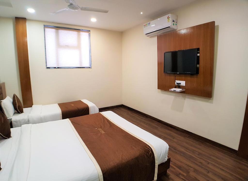 Hotel Airside Bombay Esterno foto